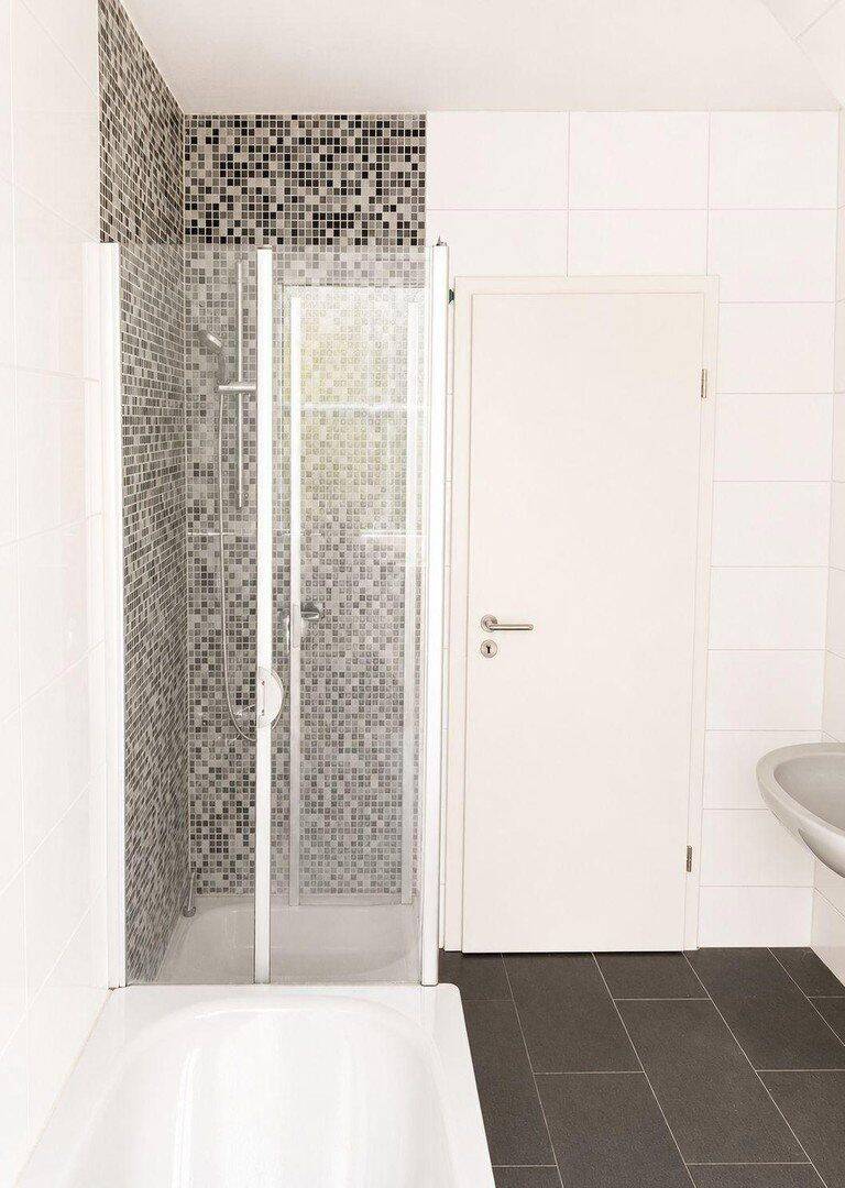 Frisch renovierte 4-Zimmer-Dachgeschosswohnung mit Balkon in ruhiger Lage – Braunschweig – Vorschaubild 9