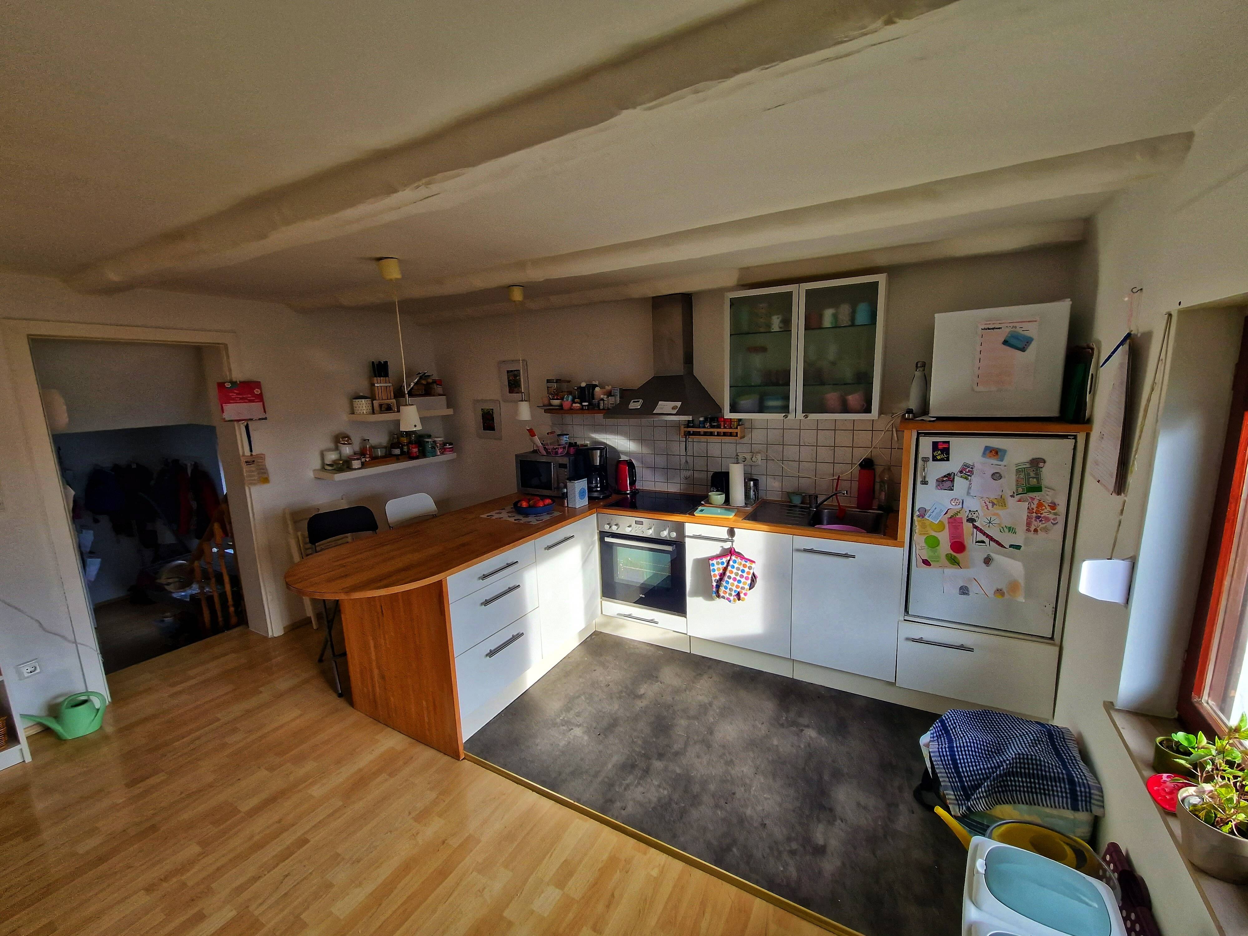 Attraktive 2-Zimmer-Wohnung im 1. OG – ideal für Singles & Studierende in Altenhagen