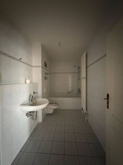 Blick ins Rosental - leerstehende 2 Zimmerwohnung mit großem Balkon! – Leipzig – Vorschaubild 9