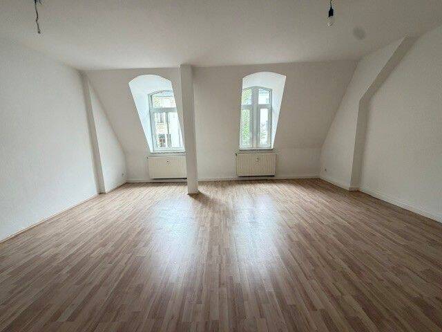 tolle, sanierte 4 Zimmer DG Wohnung in ruhiger Lage, zentrumsnah in Plauen – Plauen – Vorschaubild 9
