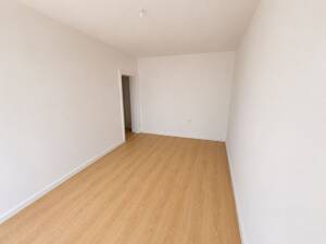Erstbezug nach Modernisierung -helle 3 Zimmer Wohnung mit neuem Bad in zentraler Lage – 67655 Kaiserslautern – Vorschaubild 3