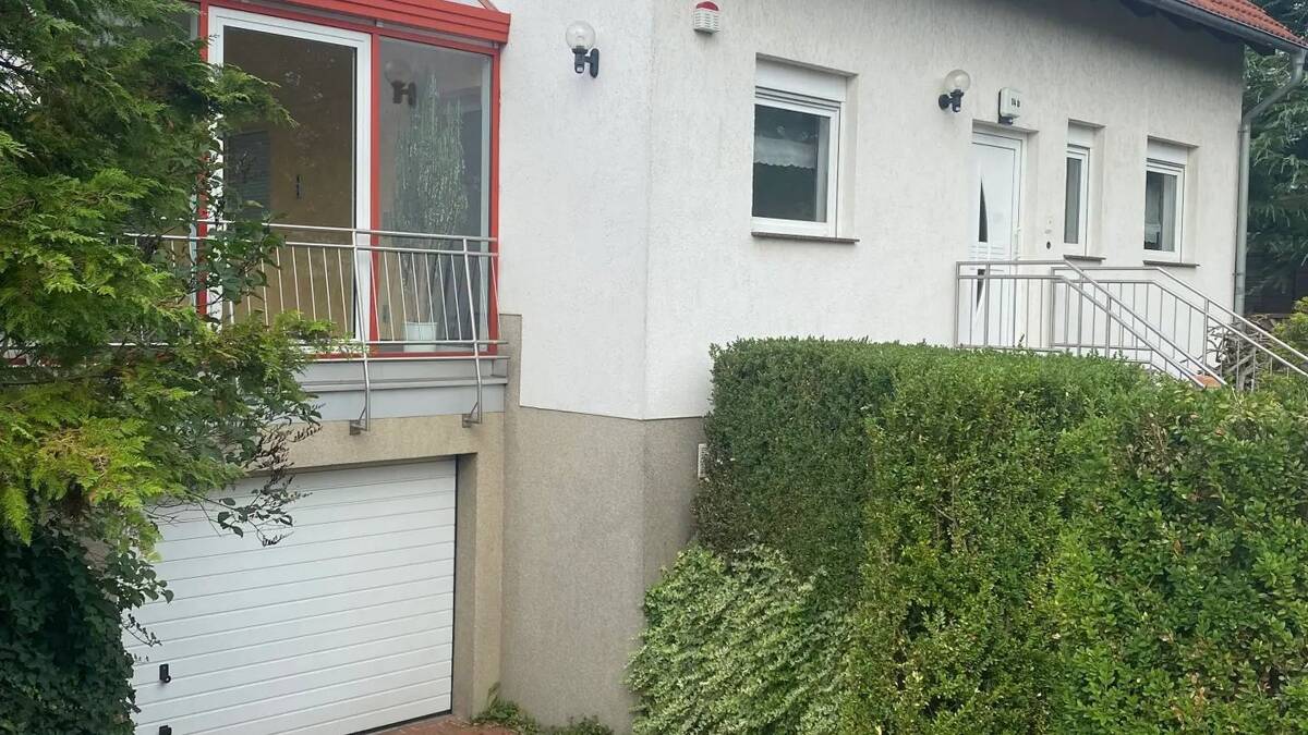 Einfamilienhaus in Berlin Johannisthal – 12487 Berlin – Bild 1 von 9