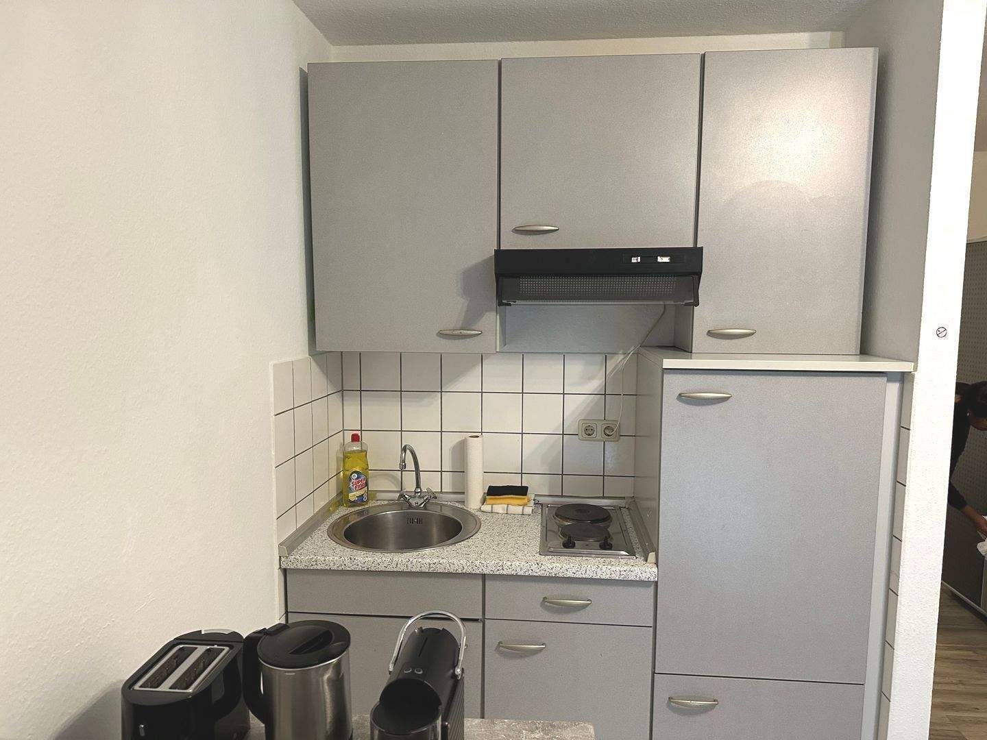 Modern möbliertes Appartement komplett ausgestattet! Ideale Lage Nähe Uni-/TechnologieZentrum/Indu-Park! – Dortmund – Vorschaubild 3