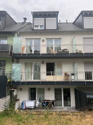 Energieeffiziensklasse A!Neuwertiges 2 Familienhaus! 2 Maisonettewhg., Balkon, Garten+Stellplätze