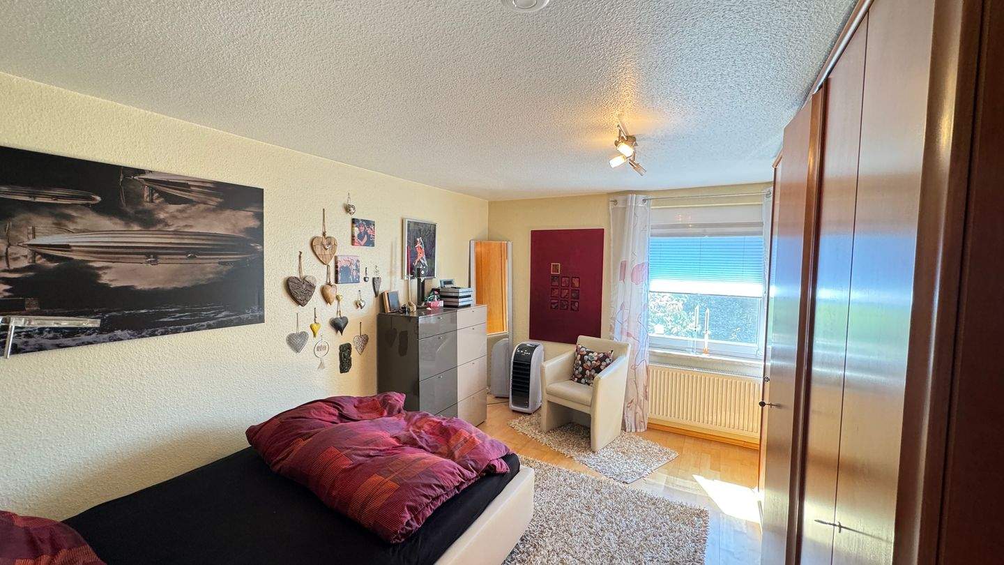 Wohnhaus in Top Wohnlage von Amberg – Amberg – Vorschaubild 9