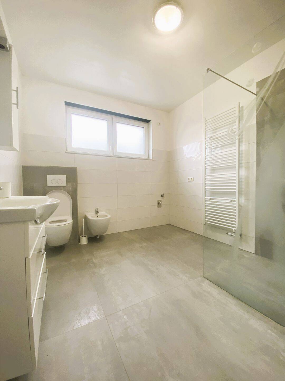 Exklusive Neubauwohnung im Erstbezug – Barrierefreies Wohnen mit Terrasse und Garten in Gummersbach – Gummersbach – Vorschaubild 7