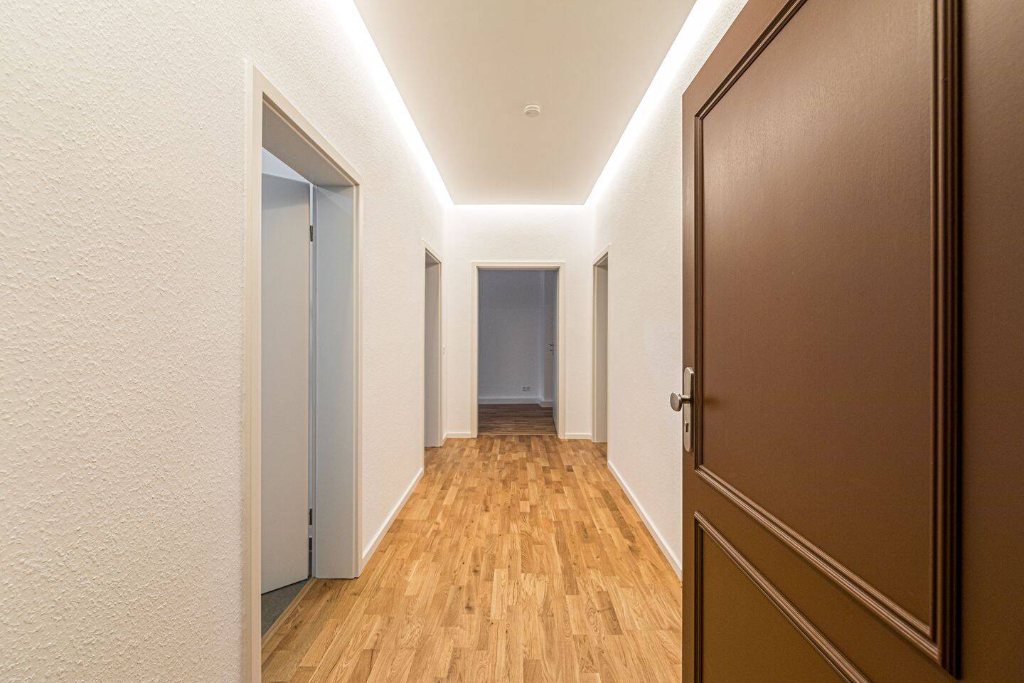 Familienfreundliche 3-Zimmer-Wohnung mit sonnigem Innenhof-Balkon – Leipzig – Vorschaubild 6