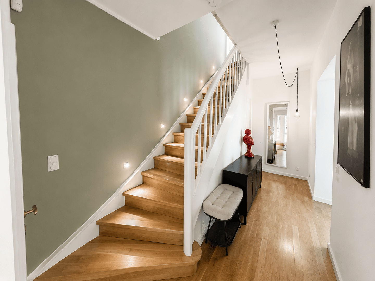 EXKLUSIVER ALTBAU für moderne Ansprüche-+ Galerie-Dach + Potential für 200 qm Wfl- 550 qm Ziergarten – Berlin – Vorschaubild 5
