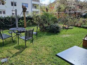 Ruhige Erdgeschosswohnung mit einmaligem Garten in zentraler Lage in der Unterwiehre – 79100 Freiburg im Breisgau – Vorschaubild 3