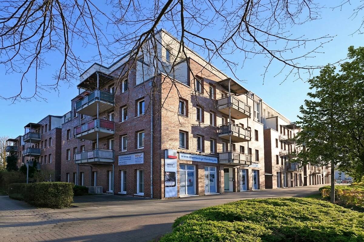 Urbane 2 Zimmer Wohnung mit Balkon und Tiefgaragenstellplatz in Hamburg Wandsbek- vermietet! – 22045 Hamburg – Bild 1 von 8