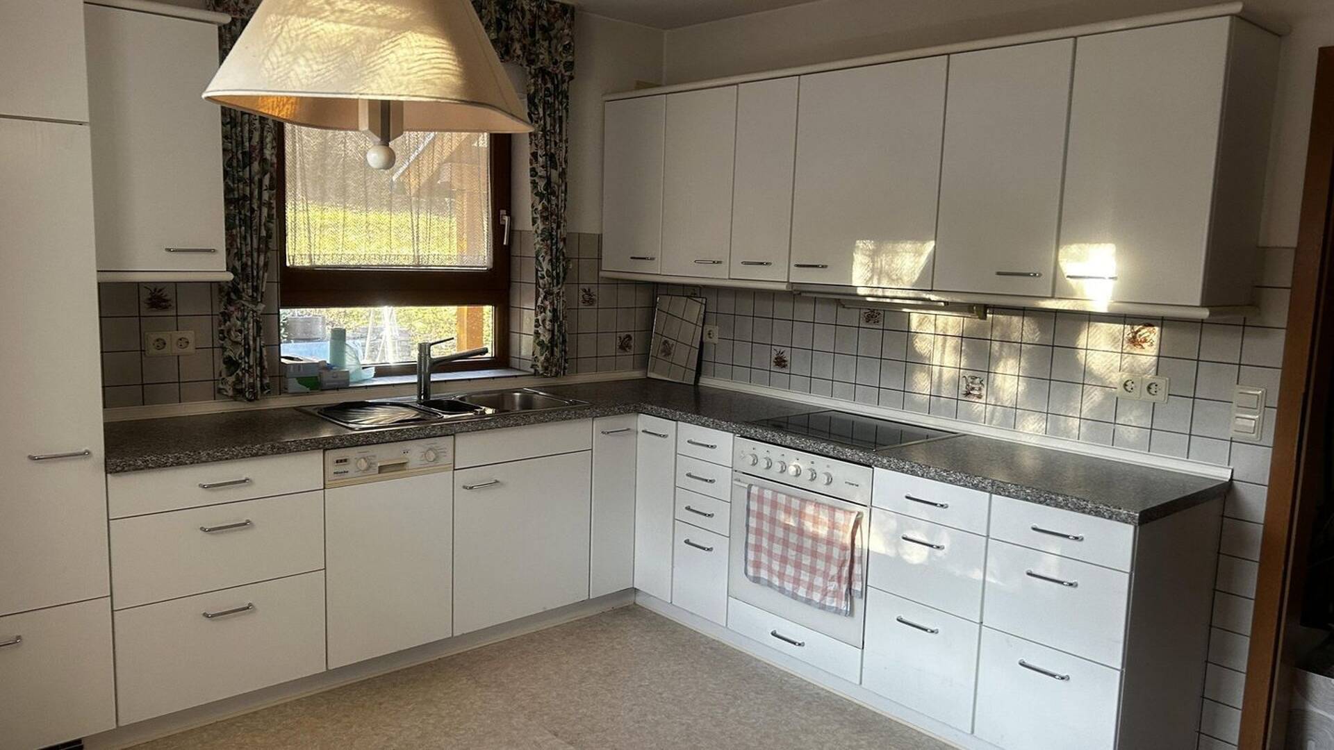 Haus in 72336 Balingen-Endingen mit 305 m² kaufen