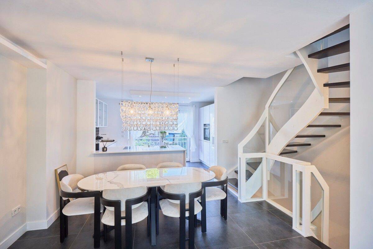 Exklusives, hochwertig möbliertes Designer-Reihenhaus in München-Nymphenburg – München – Vorschaubild 5