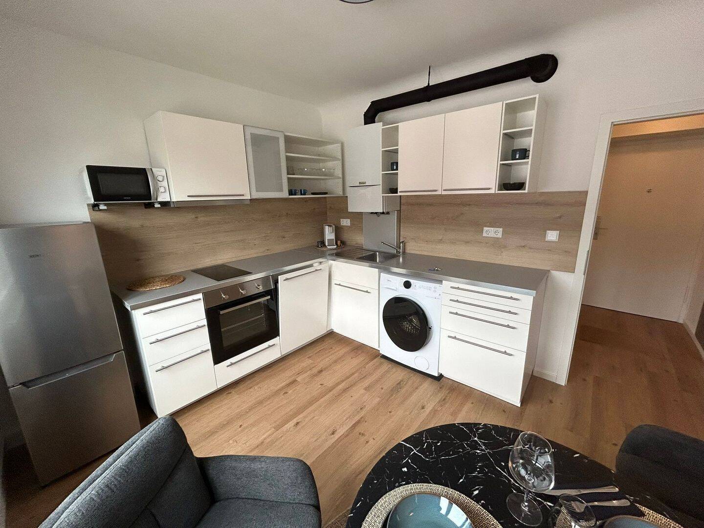 1-Zimmer-Apartment - kernsaniert/vollmöbliert - neu im Nürnberger Stadtteil St. Peter – Nürnberg – Vorschaubild 6