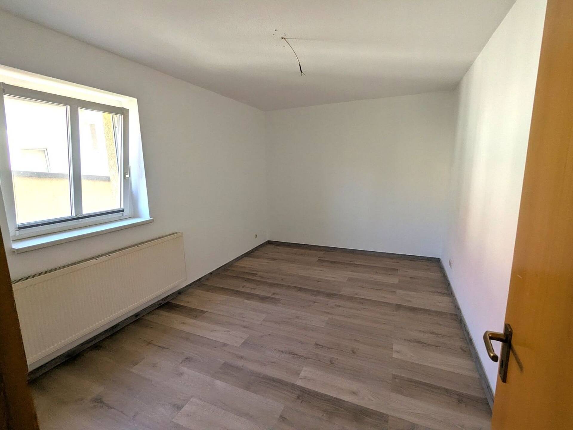 Mehrfamilienhaus in 07607 Eisenberg mit 569 m² kaufen