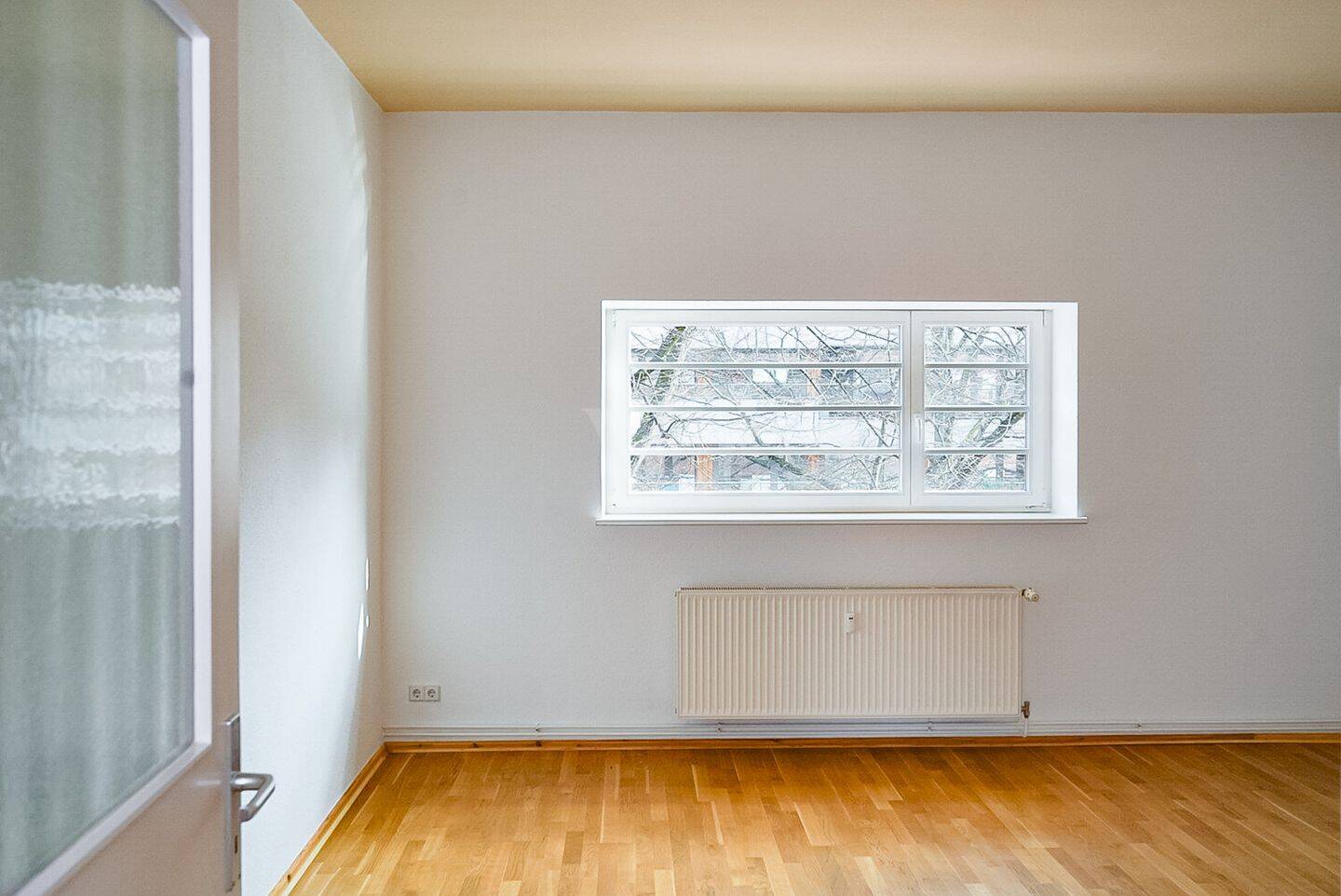 Stilvolle 3-Zimmer Wohnung in denkmalgeschütztem Bauhaus-Ensemble – Berlin – Vorschaubild 7