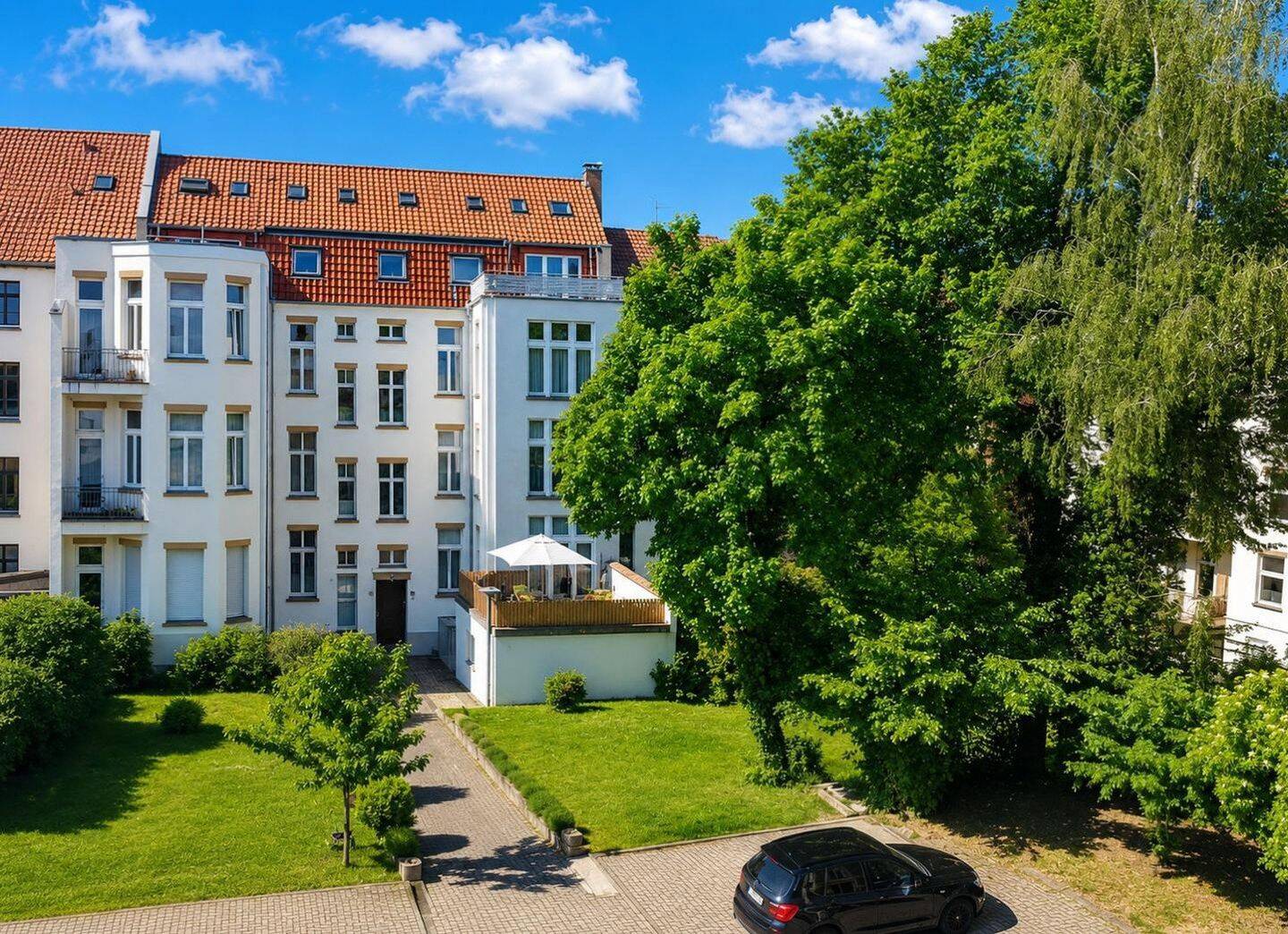 Im Staden: Ein exklusives Stadthaus mit 110 qm an gepflegter Privatstrasse – Saarbrücken – Vorschaubild 3