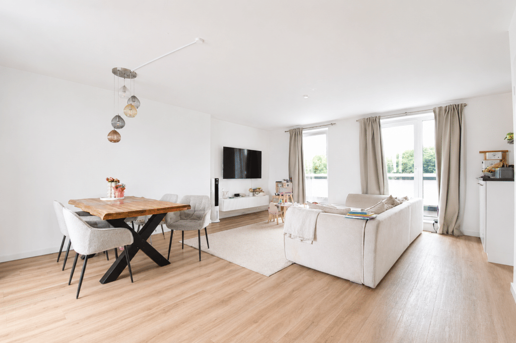 Modernes, energieeffizentes Wohnen: "Lichterfüllte 3-Zimmer-Maisonettewohnung mit herrlicher Dachterrasse" – Reinbek – Vorschaubild 3