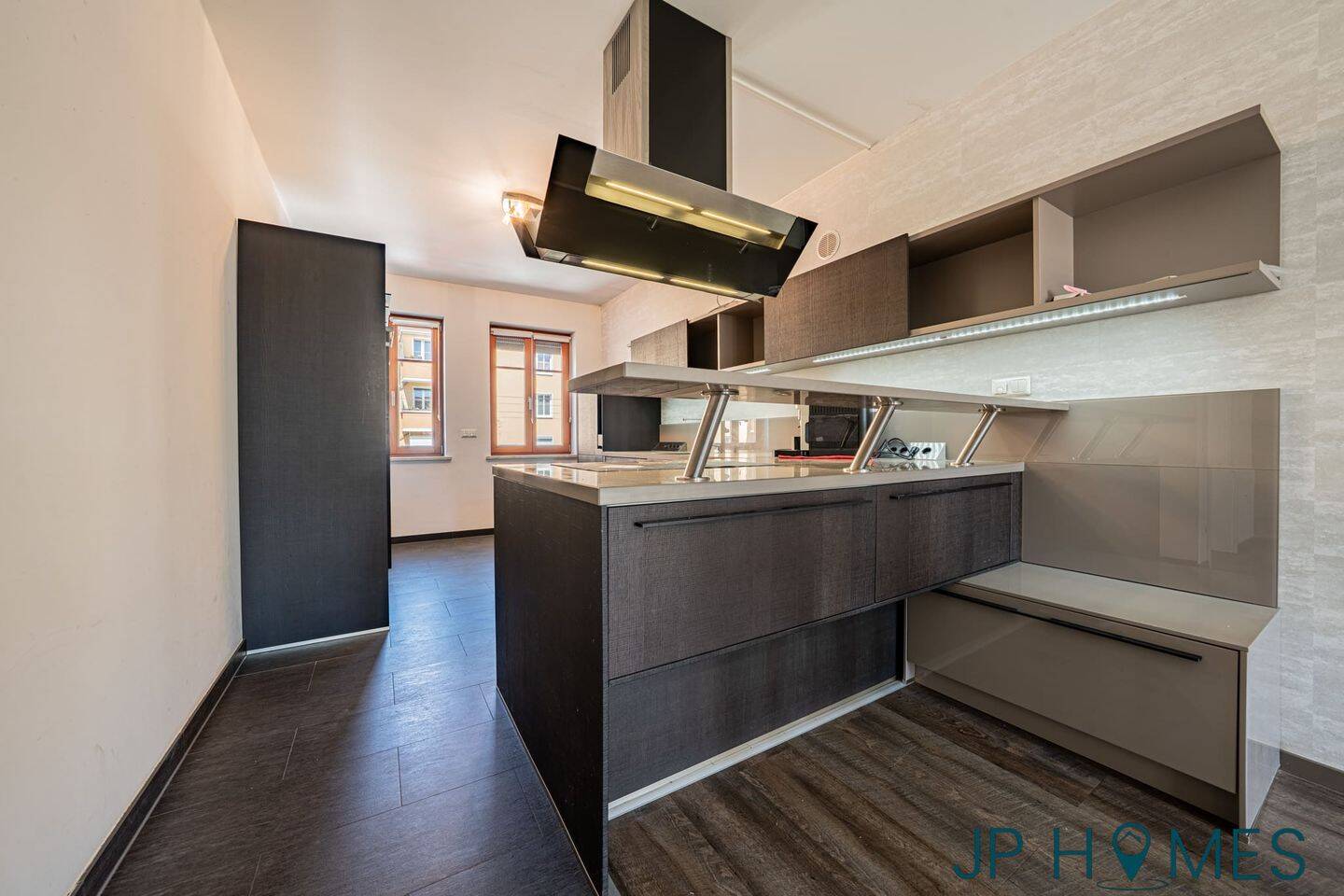 Exklusive 2-Zimmer-Maisonettewohnung mit Dachterrasse und Wasserzugang – Berlin – Vorschaubild 7