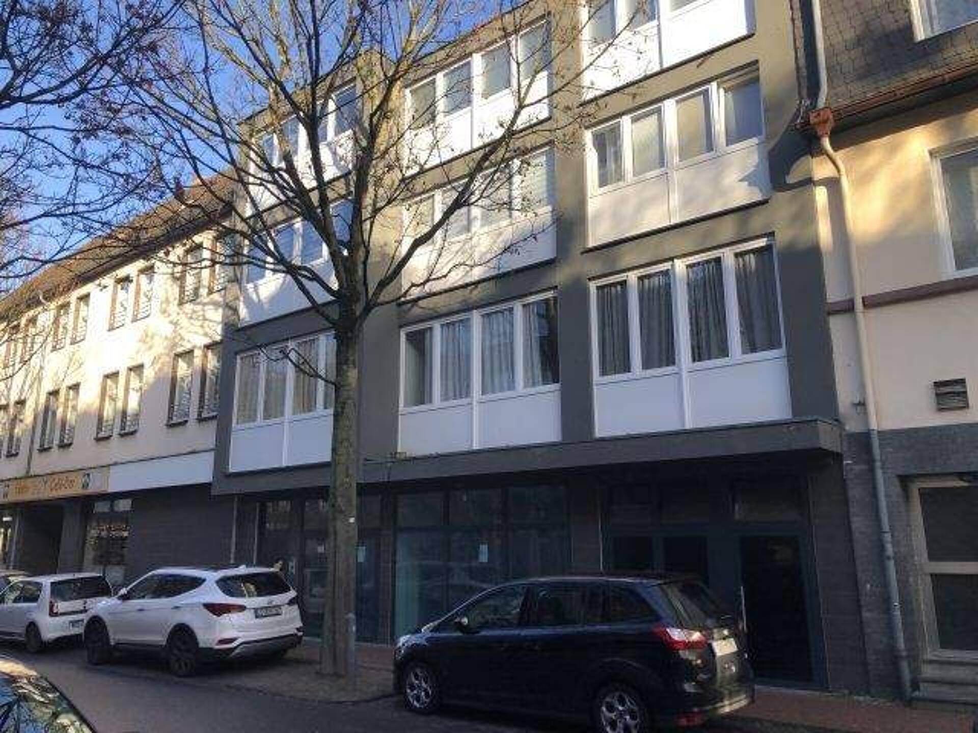 Mehrfamilienhaus in 51379 Leverkusen mit 1.016 m² kaufen