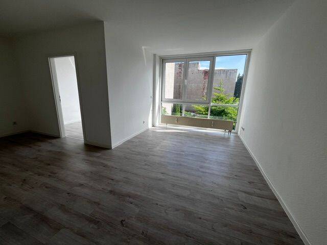 Schöne helle 2-Raumwohnung mit Einbauküche ab sofort zu vermieten – Magdeburg – Vorschaubild 7