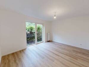 Einziehen und Wohlfühlen: Sanierte 4-Zimmer-Wohnung mit TERRASSE in ruhiger Lage – 22559 Hamburg – Vorschaubild 4