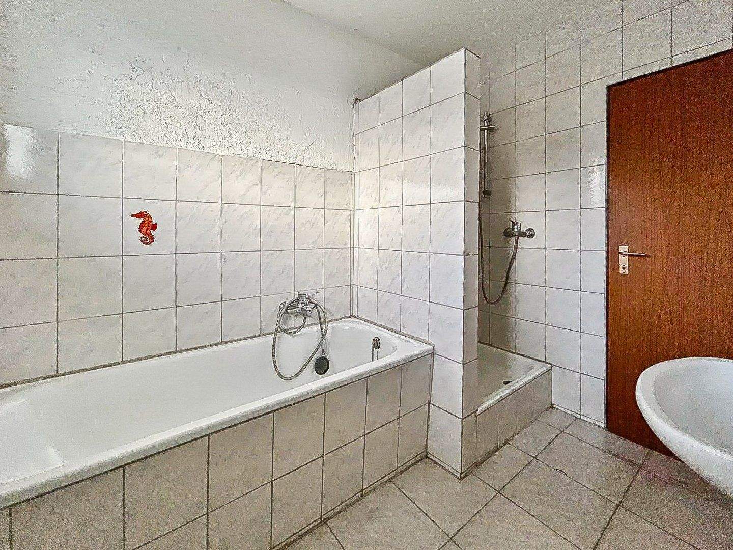 Freistehendes Einfamilienhaus mit großem Garten in Duisburg Rumeln-Kaldenhausen – Duisburg – Vorschaubild 9