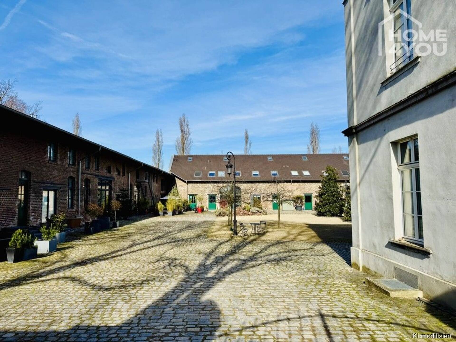 Terrassenwohnung in 50997 Köln mit 140 m² kaufen