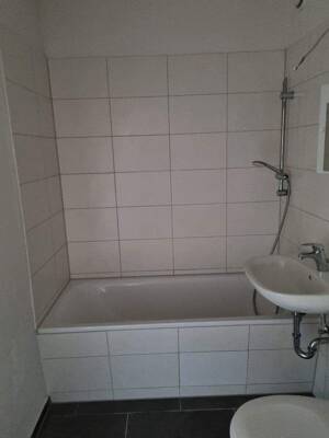 Kleine 3 Raumwohnung zum Wohlfühlen – 9123 Chemnitz – Vorschaubild 4