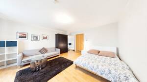 SOFORT VERFÜGBAR | TOP LAGE | MÖBLIERT – 80798 München – Vorschaubild 2