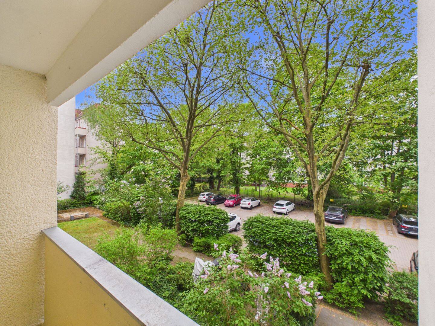 Zwischen urbanem Komfort und entspannter Wohnatmosphäre - grün, ruhig und hervorragend angebunden