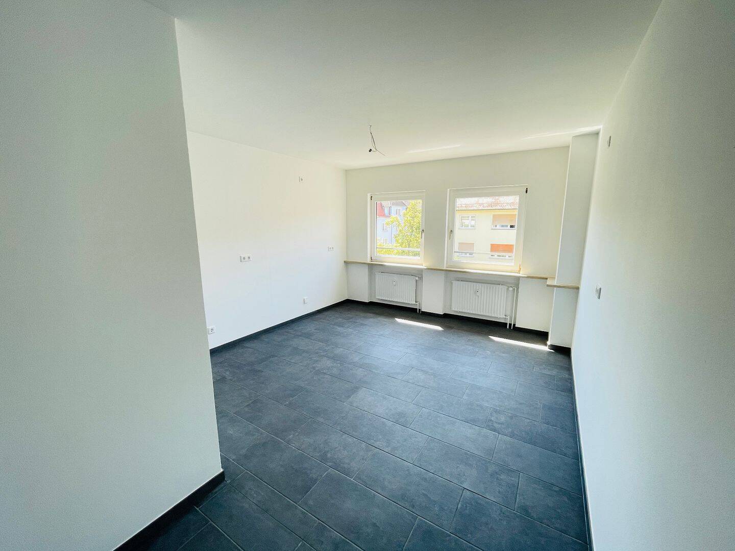 Helle und großzügige 3-Zimmer-Wohnung mit EBK – Nürnberg – Vorschaubild 5