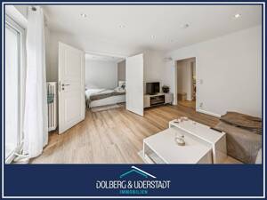 1A-Kapitalanlage: Modernisierte Wohnung, 2,5 Zimmer, Balkon, Garage, vermietet, in ruhiger Wohnlage – 22143 Hamburg – Vorschaubild 1