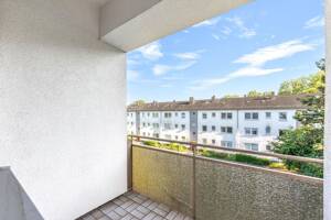 Solide 3-ZKB-Wohnung in einem modernisiertem Mehrfamilienhaus in Bremen-Woltmershausen – 28197 Bremen – Vorschaubild 4