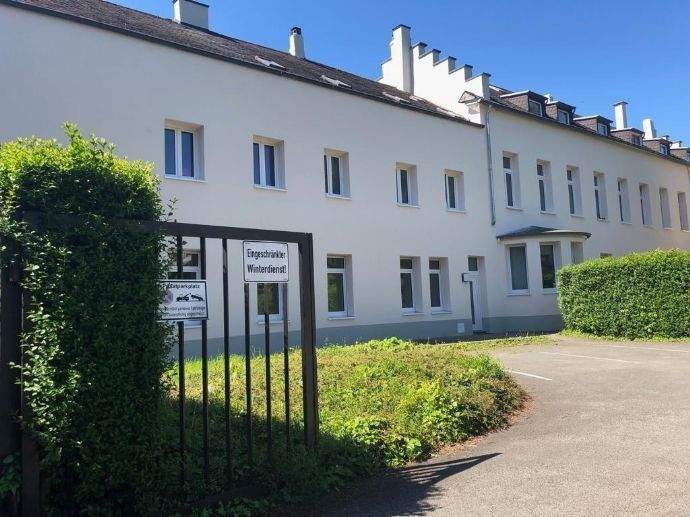 Trier-Süd: Geräumige 5 ZKB-Wohnung fußläufig zur Innenstadt