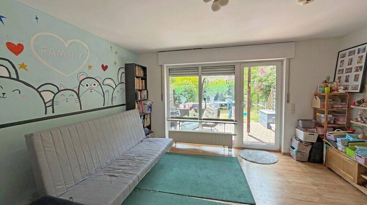 Familienfreundliches Reihenmittelhaus mit Garten, Carport und Keller in Duisburg-Rumeln-Kaldenhausen – Duisburg – Vorschaubild 9