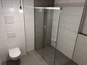 Moderne 3-Zimmer-Wohnung mit Balkon (2. OG mit Aufzug) - Erstbezug – 73230 Kirchheim unter Teck – Vorschaubild 6