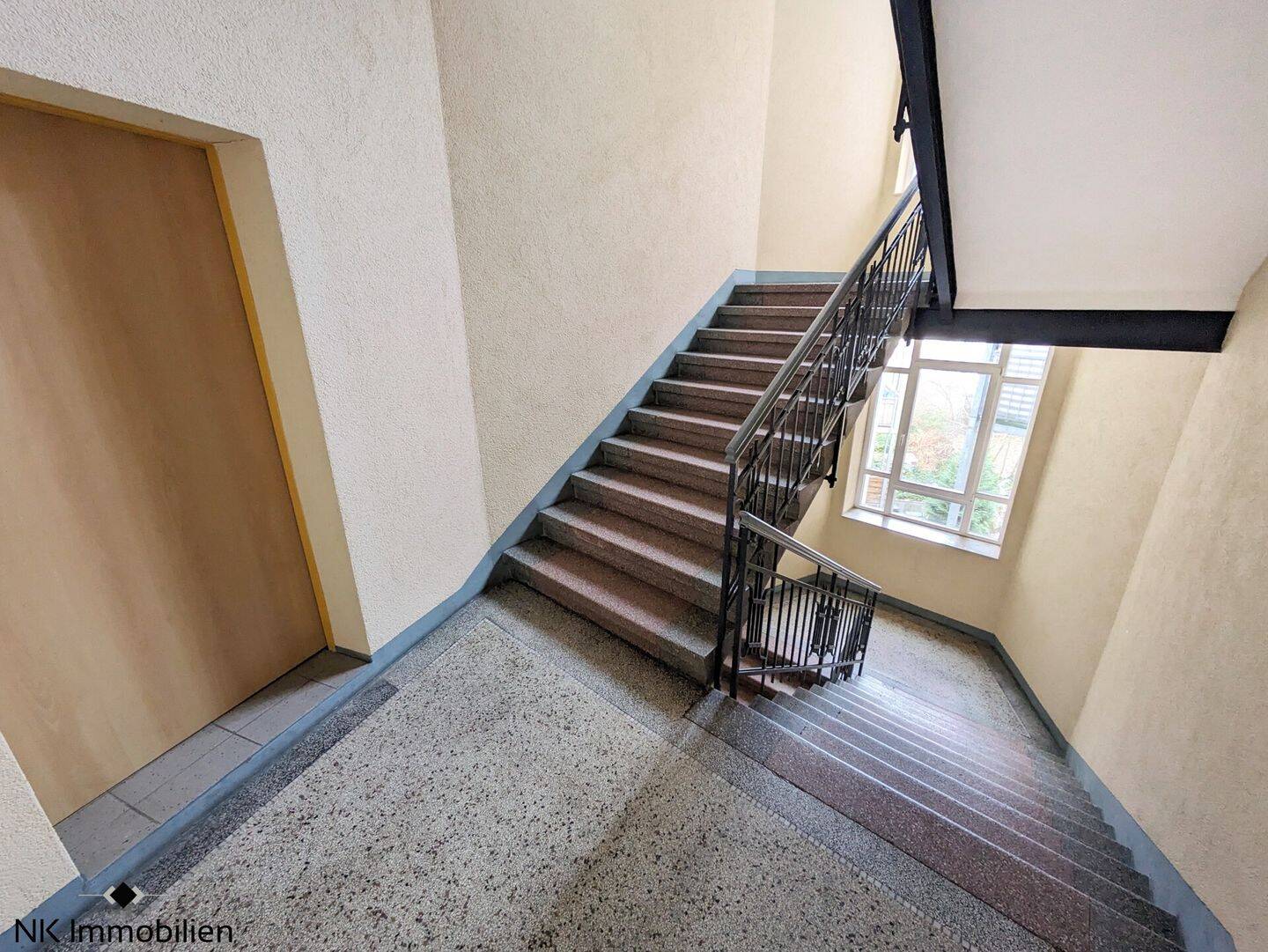 ++ einziehen & wohlfühlen - gemütliche 2-Raum Wohnung mit Küche - nahe Bahnhof & Sachsenallee ++ – Chemnitz – Vorschaubild 3