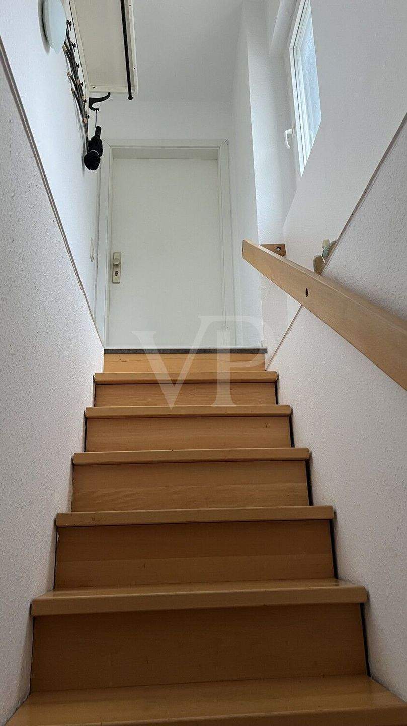 Attraktive Kapitalanlage: Vermietete 2-Zimmer-Dachgeschosswohnung in zentraler Lage von Haan – Haan – Vorschaubild 9