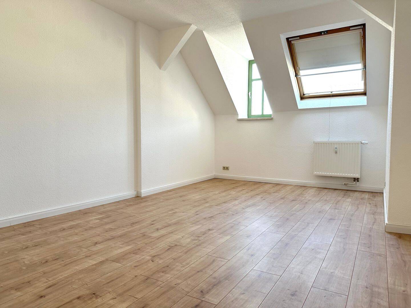 Attraktive Maisonette-Wohnung mit hochwertiger Einbauküche – Chemnitz – Vorschaubild 5