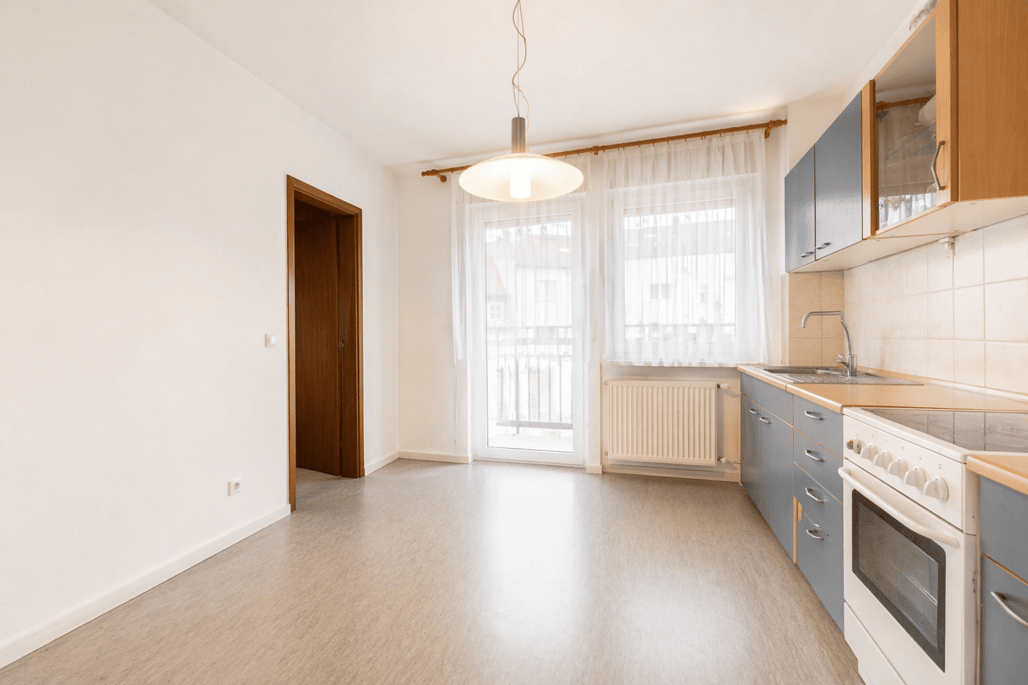 Bezugsfreie 2-Zi.-Whg. mit Balkon, Wintergarten & TG-Stpl. in Gibitzenhof, Nürnberg – Nürnberg – Vorschaubild 5