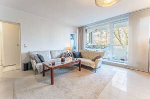 Provisionsfrei - Gepflegte 2,5-Zimmer-Wohnung mit Balkon