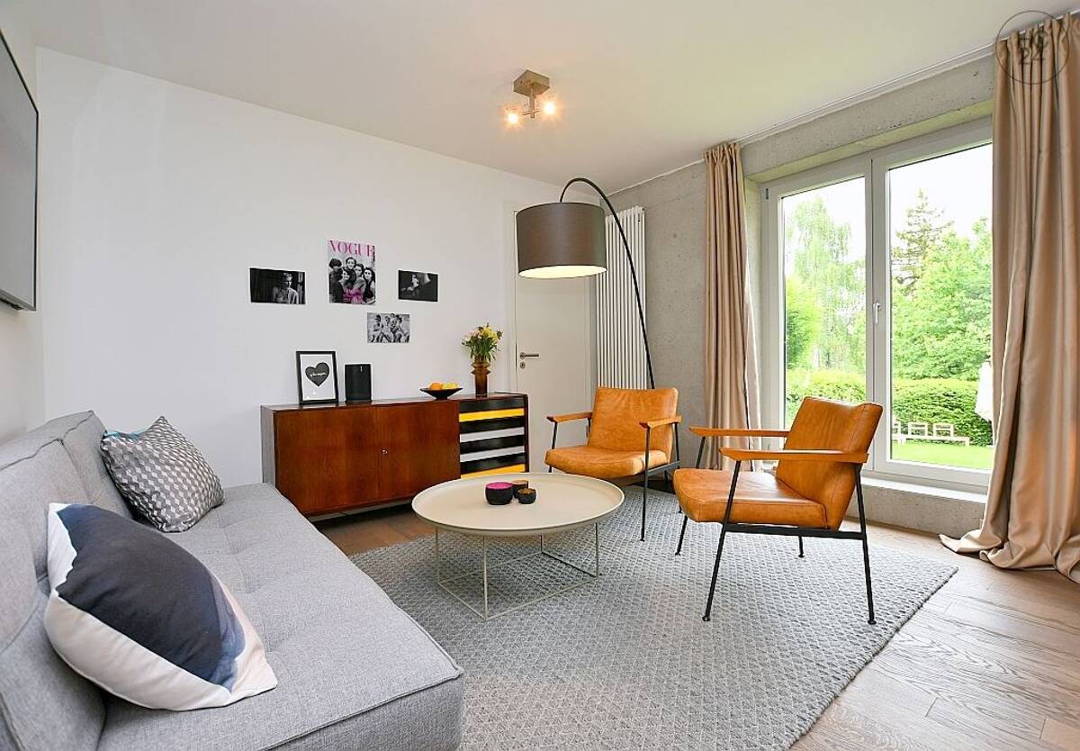 Exklusive Wohnung mit Reinigungsservice in toller Halbhöhenlage in Stuttgart Nord – 70192 Stuttgart – Bild 1 von 9