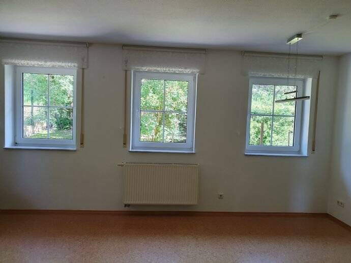 Helle 2-Zimmer Einliegerwohnung in Einfamilienhaus zu vermieten – Markt Einersheim – Vorschaubild 3