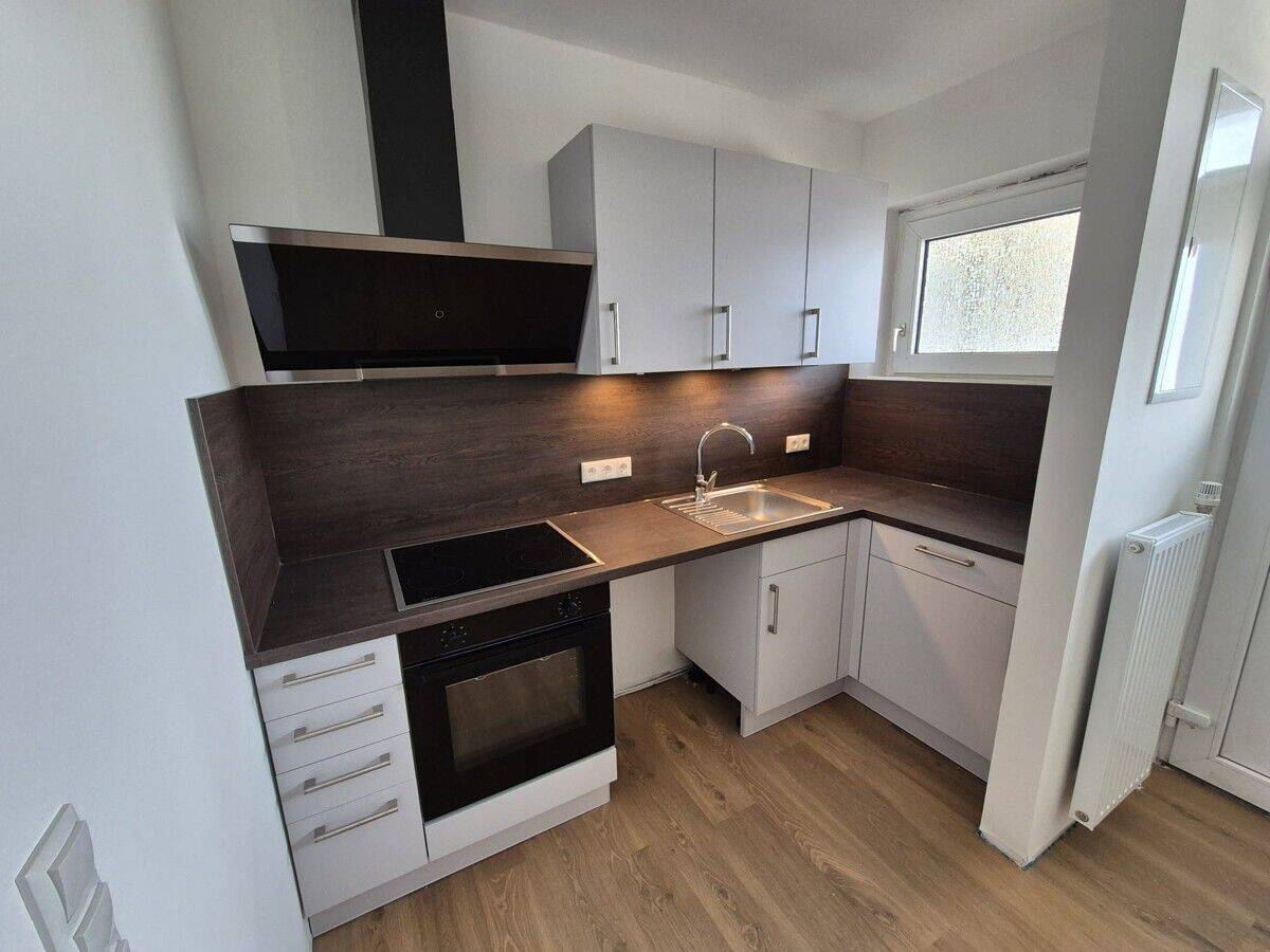 Erstbezug nach Sanierung - 2 Zimmer mit Loggia in Uni-Nähe und Stellplatz zu vermieten! – Lübeck – Vorschaubild 9
