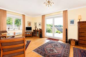 Endlich bequem und großzügig wohnen - Penthouse-Komfort mit Aufzug und Dachterrasse in ruhiger Lage – 22175 Hamburg – Vorschaubild 4
