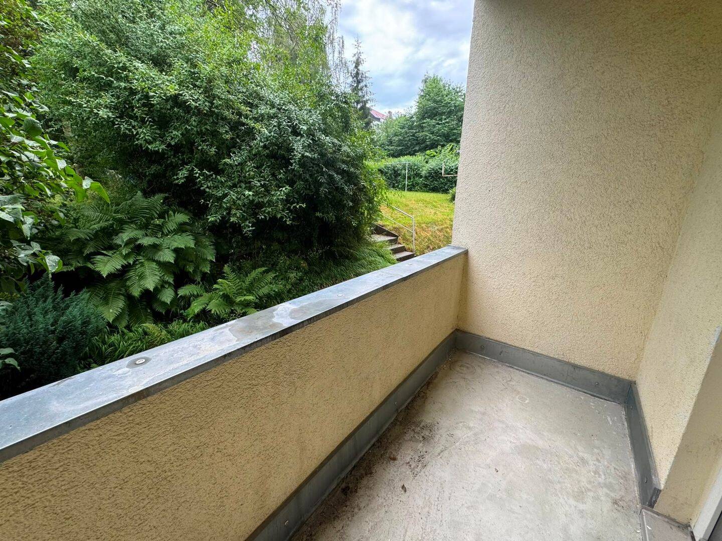 Moderne Whg. - Bad mit Fenster + Balkon am Wohnzi.u.v.m. – Chemnitz – Vorschaubild 4