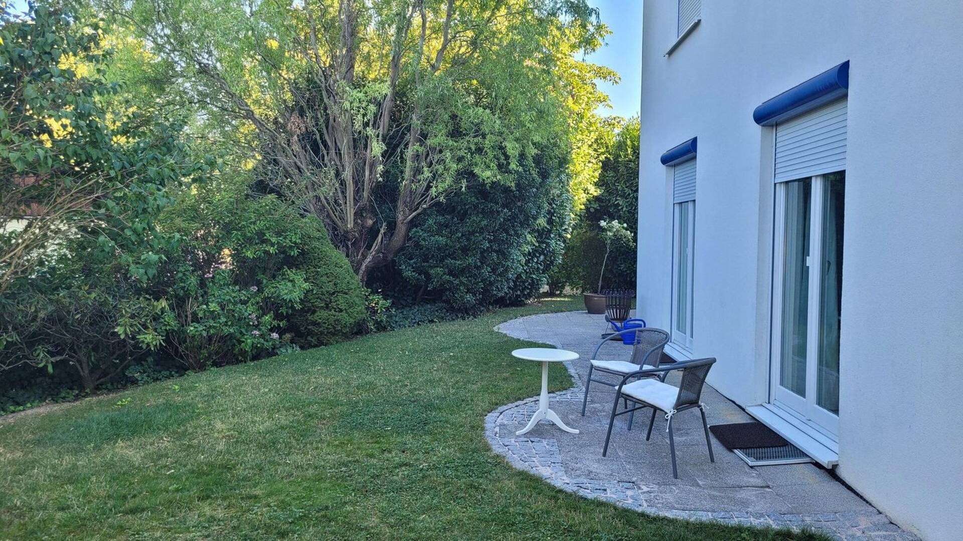 Haus in 79798 Jestetten mit 223,22 m² kaufen