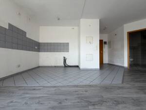 Gut geschnittene 4-Zimmer-Maisonette-Wohnung mit Dachloggia und 2 Bädern in Tennenlohe - freier Ausblick – 91058 Erlangen – Vorschaubild 2