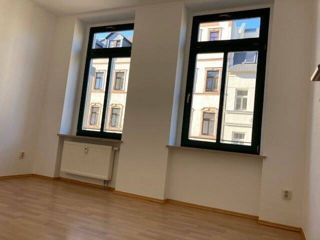 **helle 3 Zimmer mit EBK & Balkon** – Chemnitz – Vorschaubild 5
