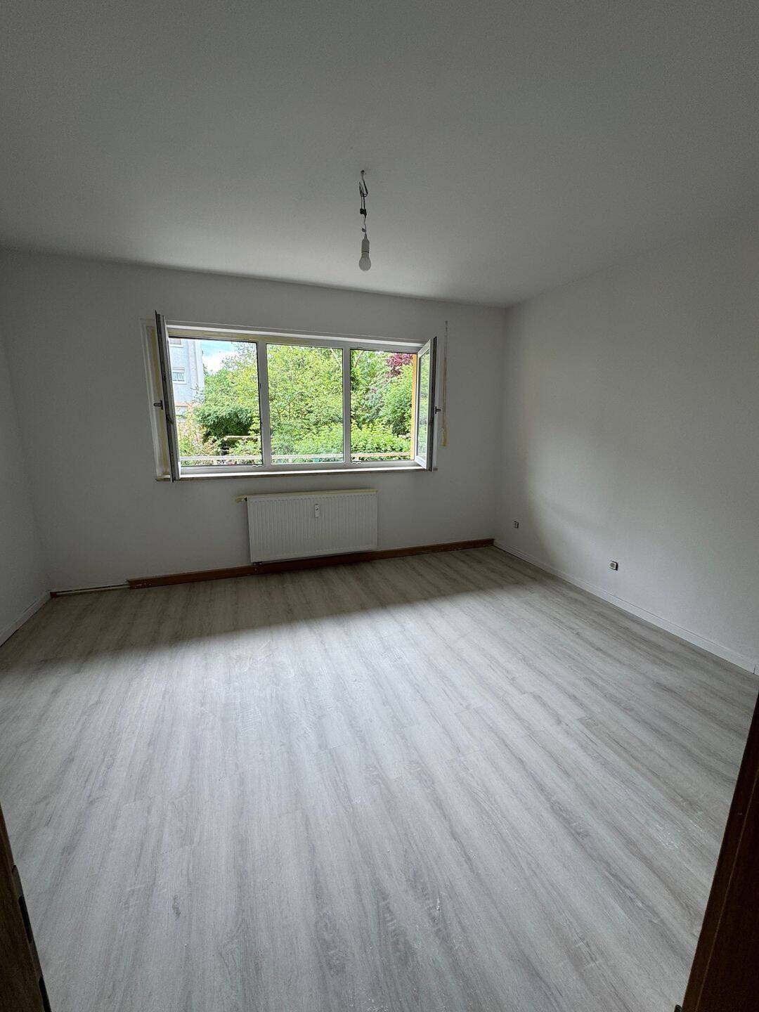 Schöne, sanierte 3-Zimmer-Wohnung in zentraler Lage Nürnberg – Nürnberg – Vorschaubild 6